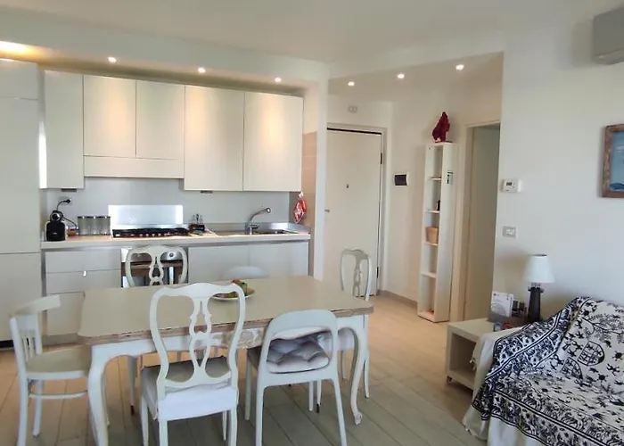 La Luce Del Faro * ヴァスト