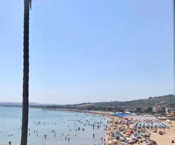 アパート La Luce Del Faro *